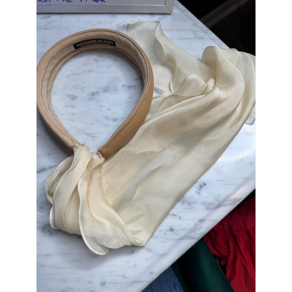 Alexandre de Paris Solene Headband - Picture 3 of 9